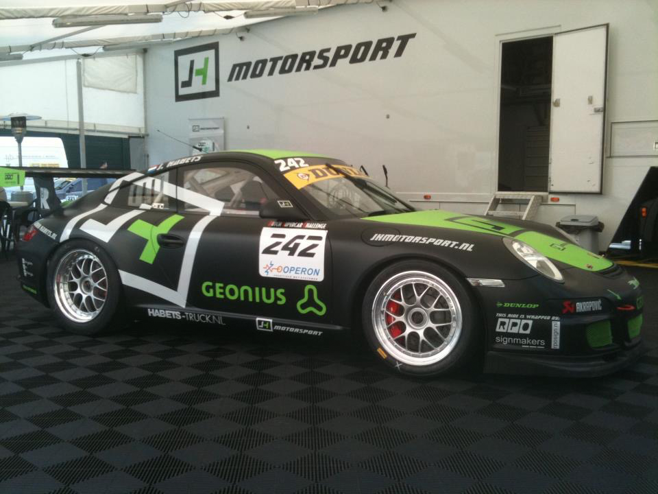 Full color wrap Geonius raceauto door RPO